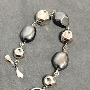 Chic Silver and Black Hemtite Bracelet 8"